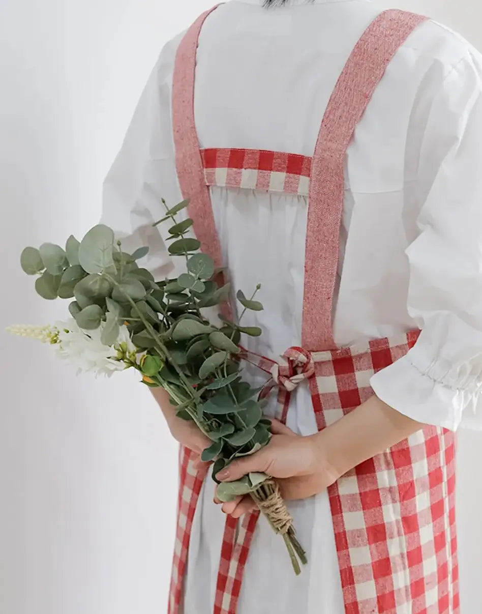 Red Checkered Pockets Japanese Apron