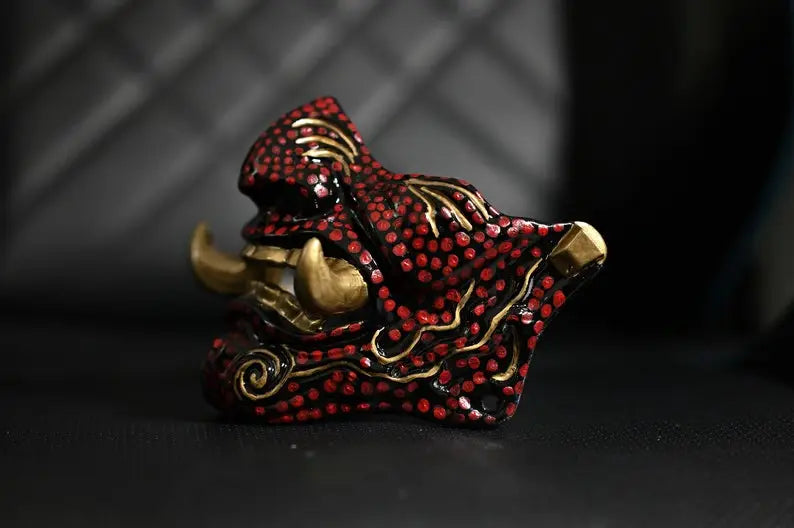 Red Dot Gold Oni Samurai Mask