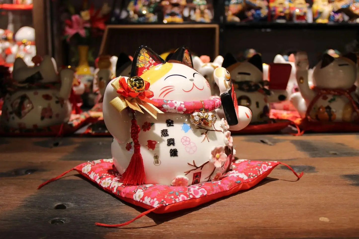 Koi Neko Chunky Lucky Cat