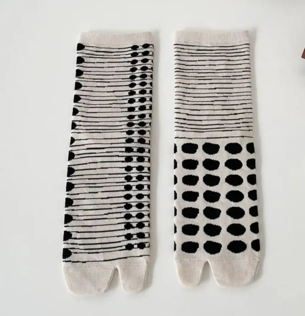 Tabi Socks