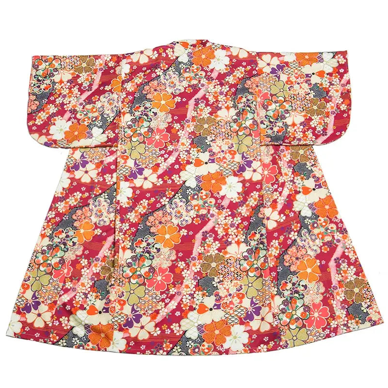 Traditional Floral Pattern Women’s Kimono