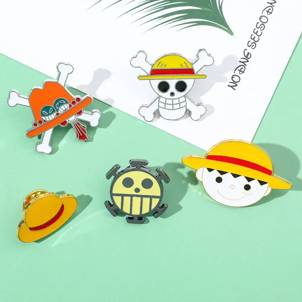 Luffy Hat Anime Pin