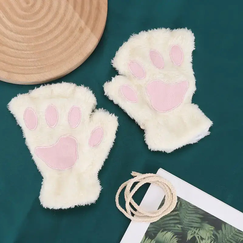 White Fluffy Cat Paw Gloves