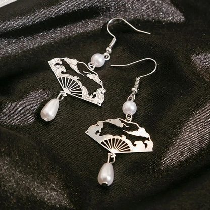 Japanese Fan Pearl Earrings