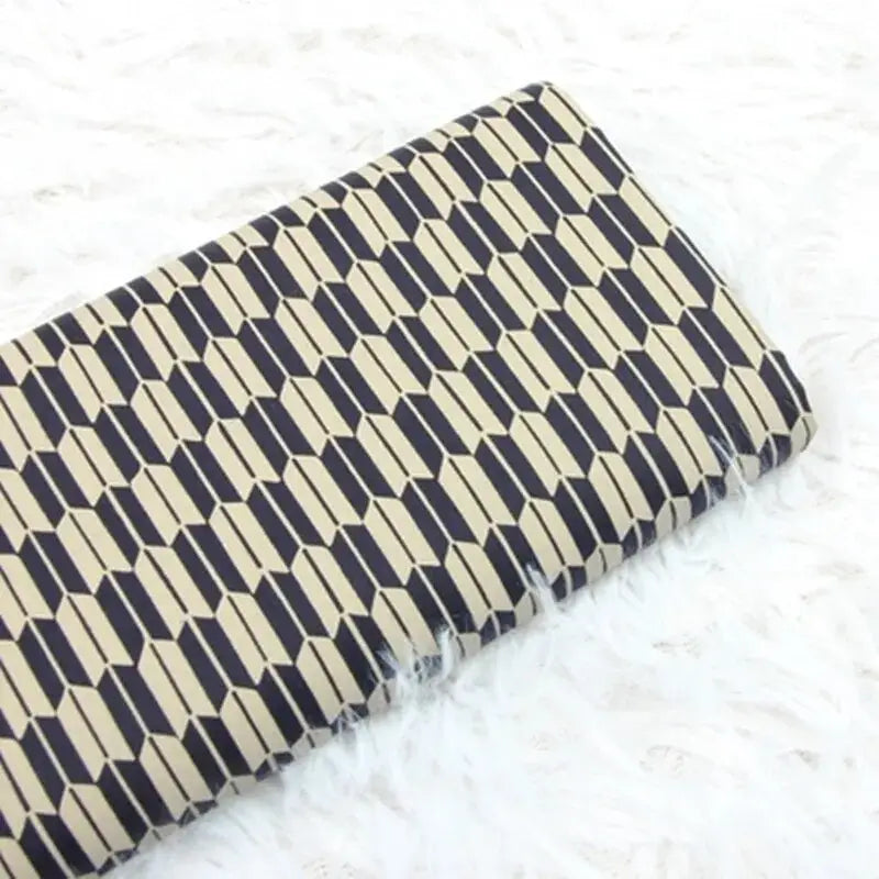 Yagasuri Pattern Furoshiki – 🈹 JAPAN BOX