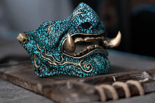Maschera Oni Samurai turchese a pois dorati