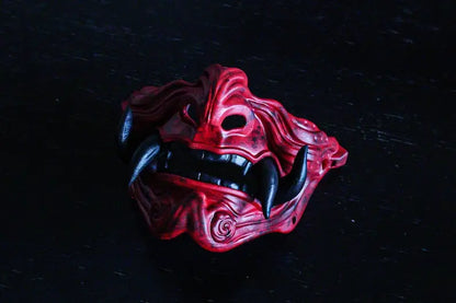 Masque de samouraï guerrier Oni rouge