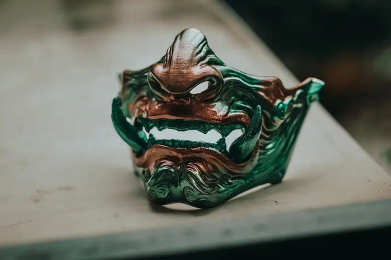 Maschera verde Tsushima fantasma Oni Samurai