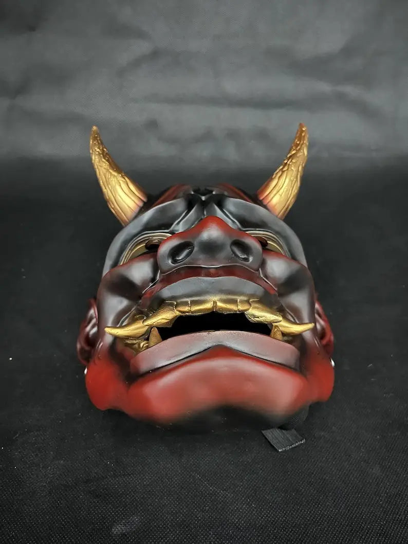 Máscara de demonio Hannya roja