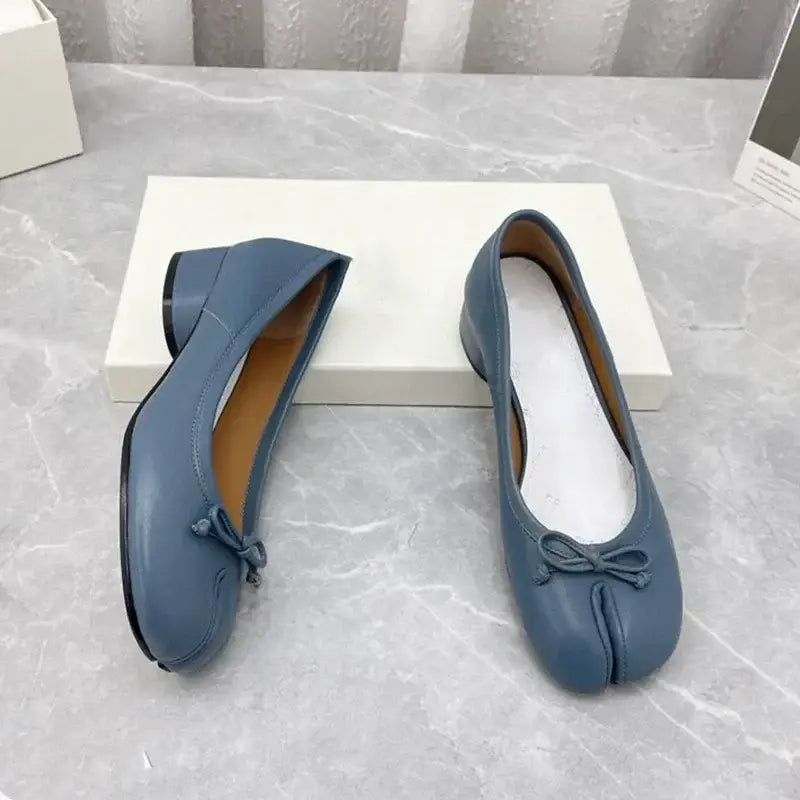 Elegant Blue Jikatabi Heels