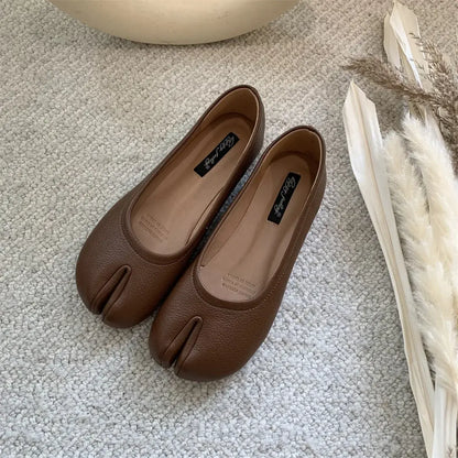 Chocolate Flat Jikatabi Shoes