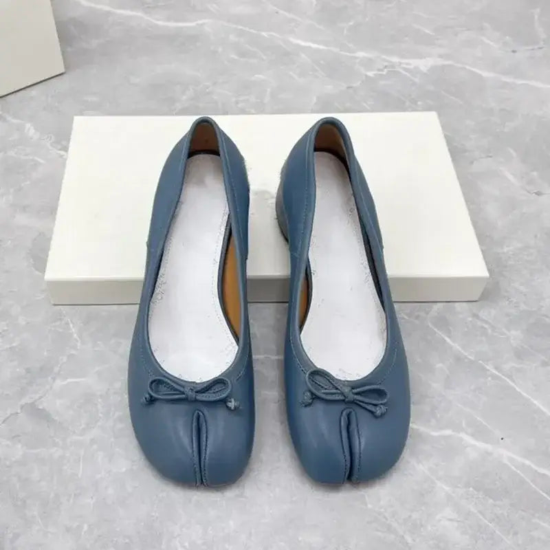 Elegant Blue Jikatabi Heels