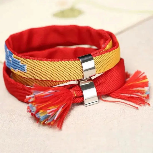 Bracelet Kumihimo natif rouge