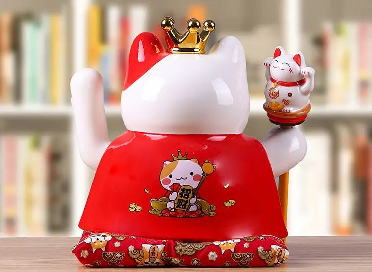 Chat porte-bonheur Royal Neko