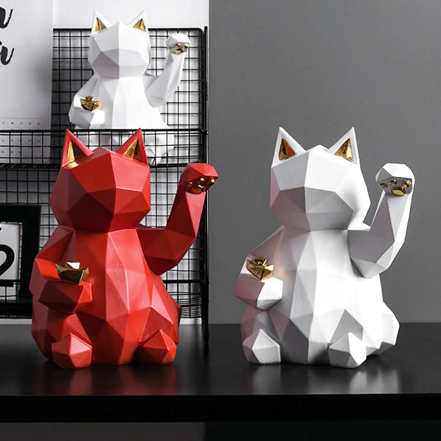 Sculpture Origami Rouge Chat Chanceux