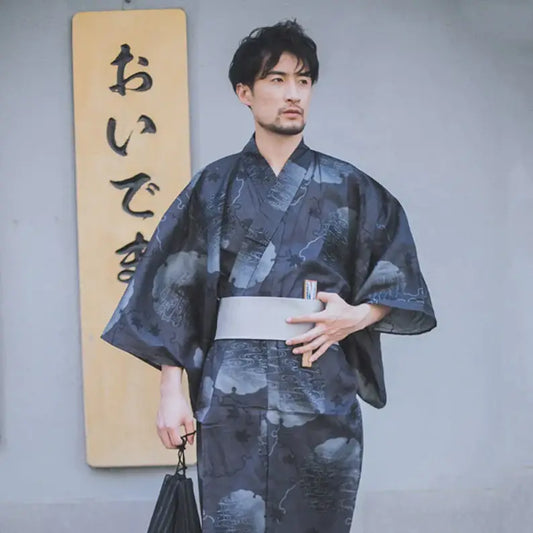 Kimono traditionnel pour hommes Leaves River