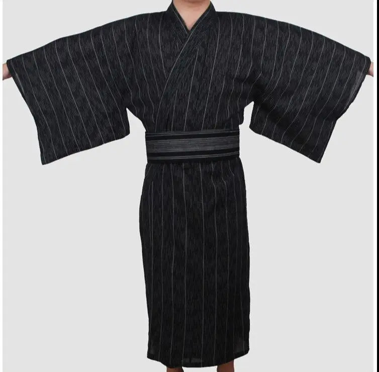Yukata traditionnel noir pour hommes