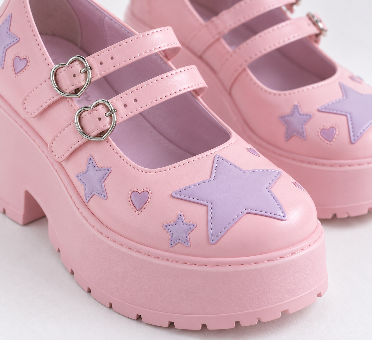 Close-up of the star accents, double straps, and platform sole