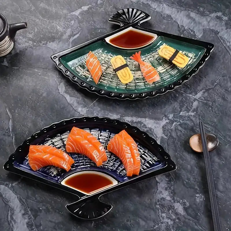 Piatto di sushi giapponese a ventaglio