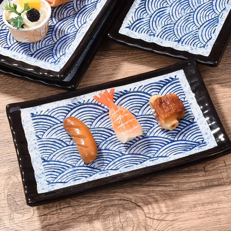 Juego de platos de sushi con ondas japonesas