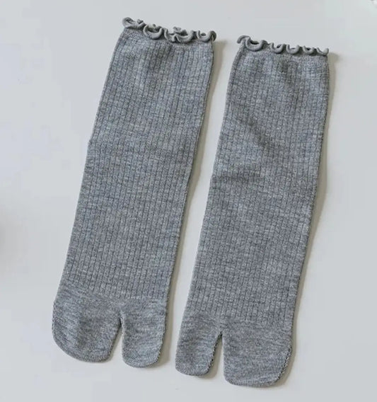 Grey Lace Ankle Tabi Socks