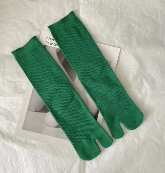 Calcetines tabi tobilleros verdes lisos