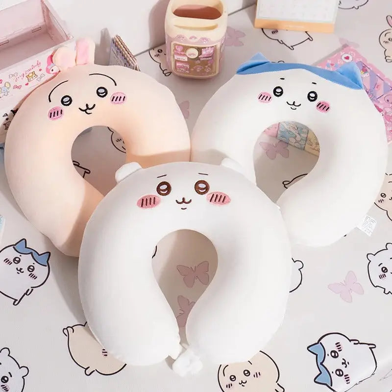Usagi Pillow