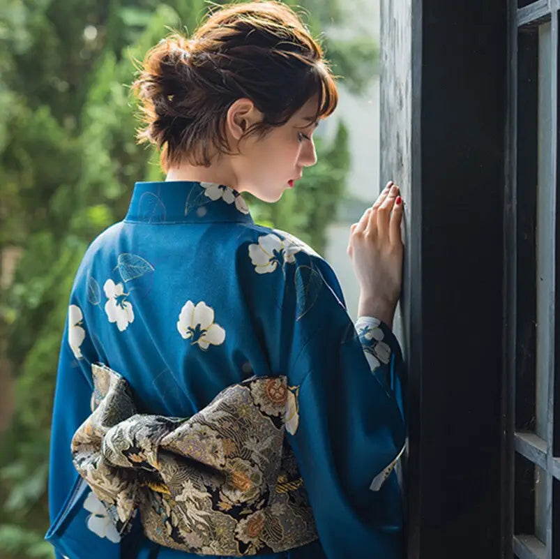 White Floral Blue Women’s Kimono