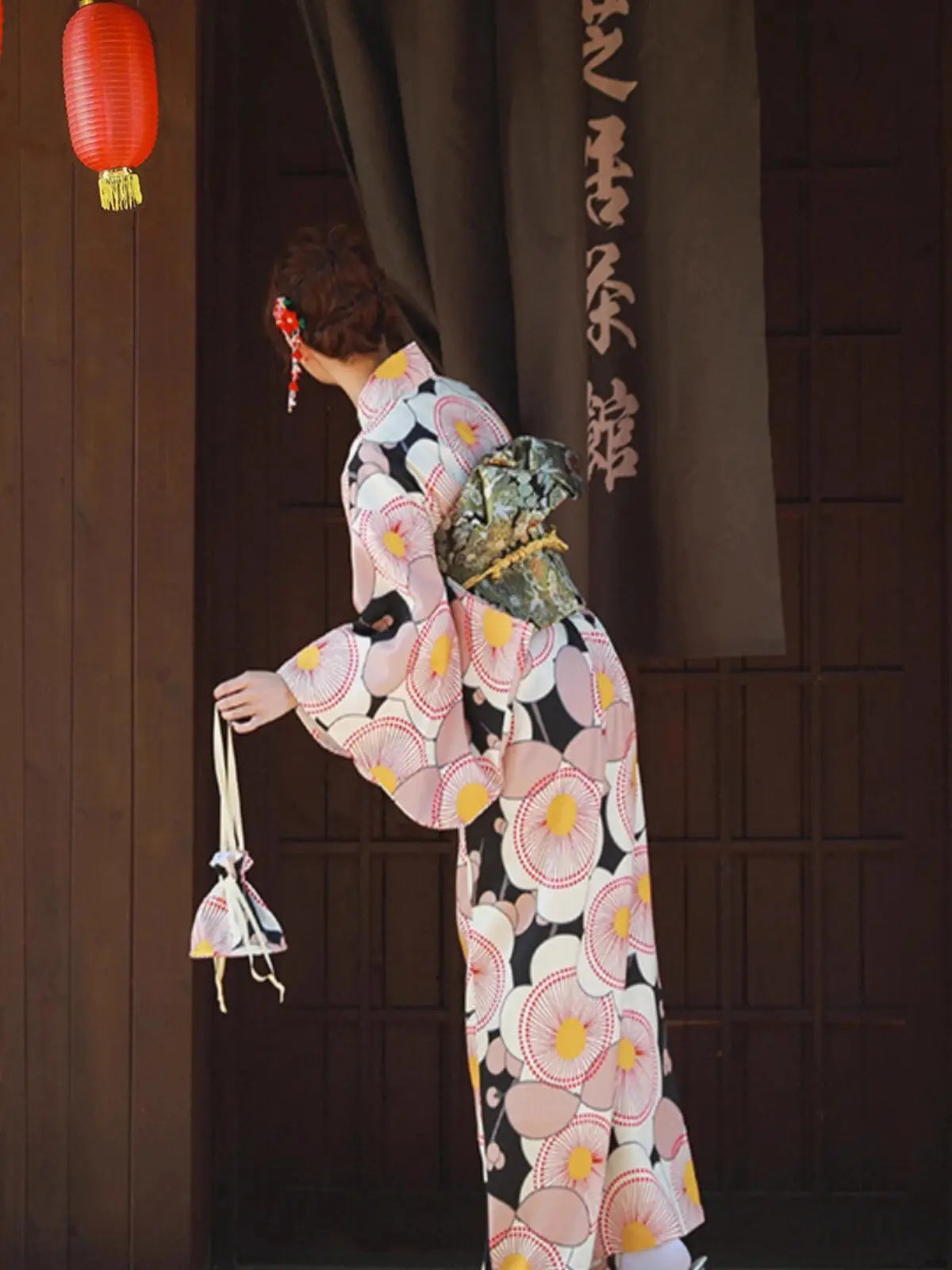 Traditional Floral Women’s Kimono