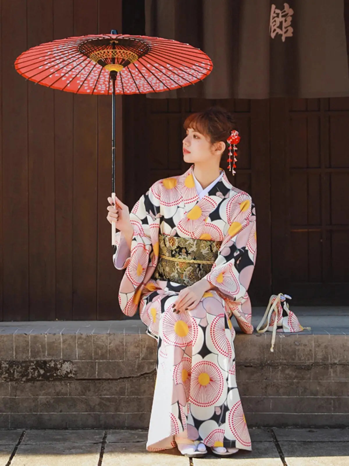 Kimono floral traditionnel pour femmes