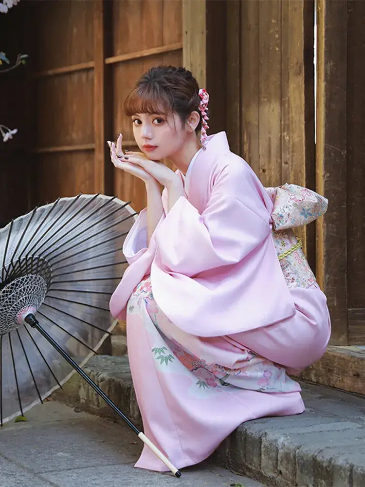 Kimono de mujer floral rosa río